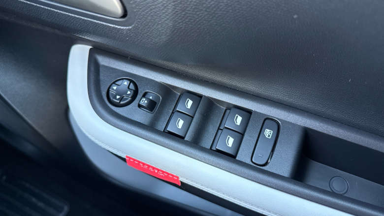 Citroen C3 1.2 Turbo Plus 5dr Petrol Hatchback